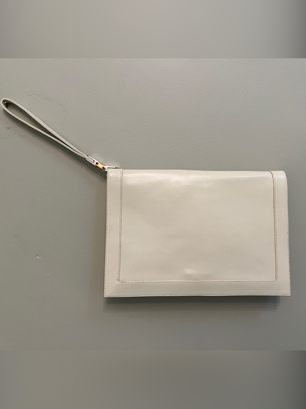Vintage Minimalist White Leather Wristlet Clutch